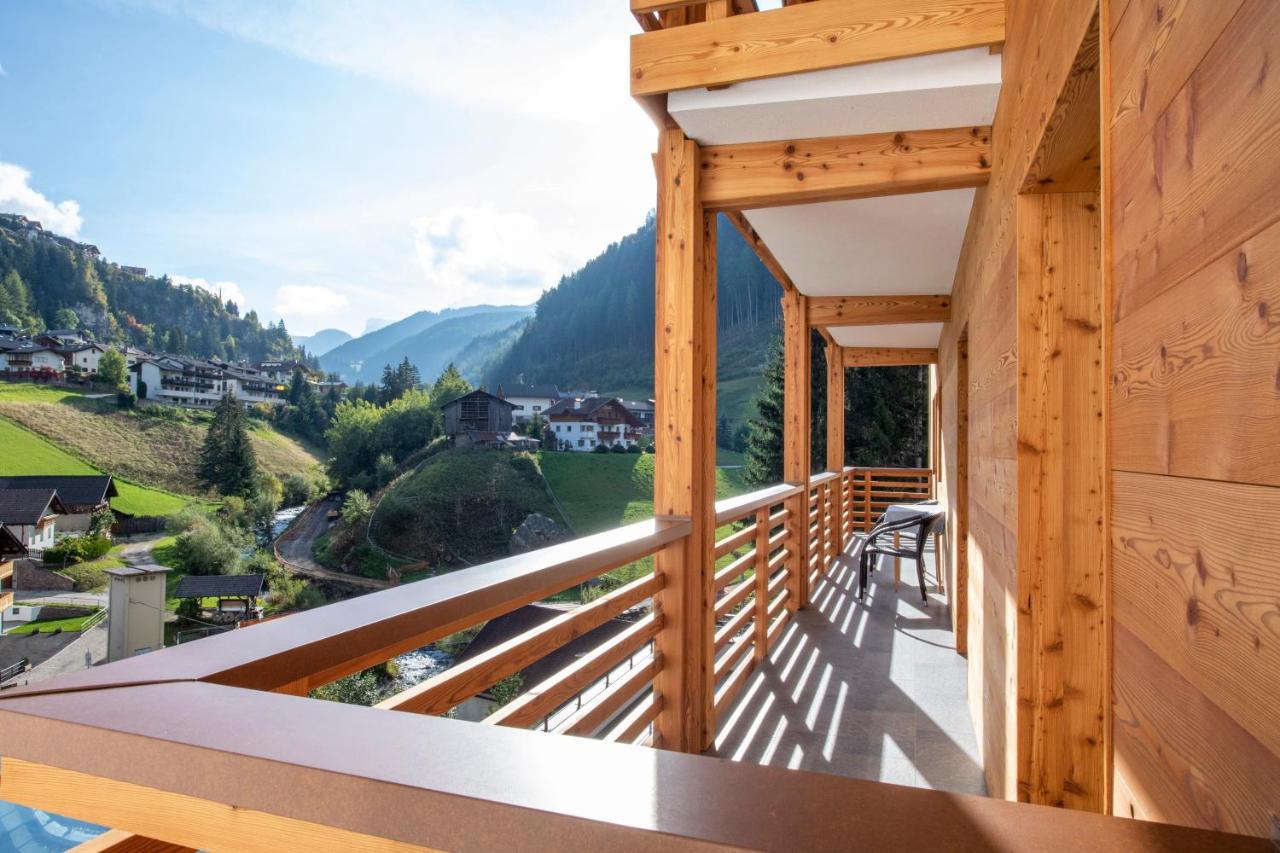 Apartments La Rives Santa Cristina Val Gardena Dış mekan fotoğraf